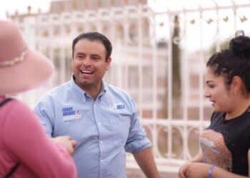 Internet para todos en espacios públicos capitalinos , propone Miguel Varela