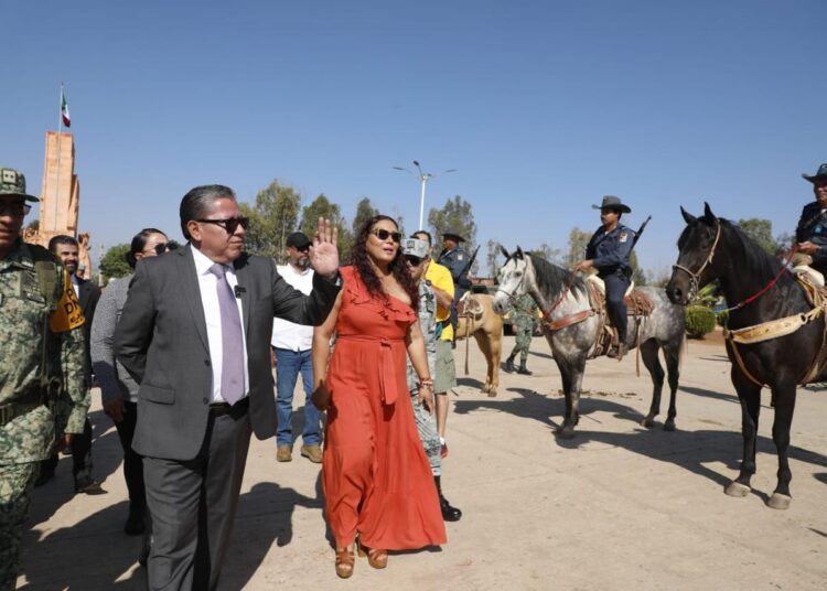 El segundo piso será una obra de vanguardia, futurista, dice David Monreal