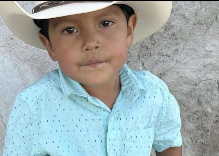 Buscan al niño Cesar Uriel y a su padre desaparecidos en Pinos, Zacatecas
