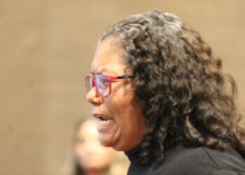 Remueven a dos funcionarios por tardanza de 8 meses en entrega de cuerpo