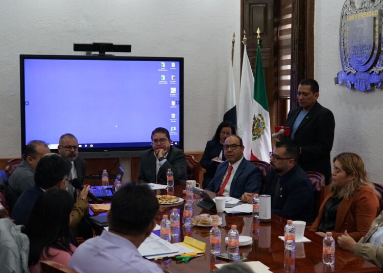 Rechaza UAZ a 1,630 aspirantes a ingresar a Ciencias de la Salud; solo aceptó el 45%