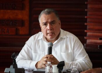 Presentan Fuerza Migrante, organización binacional migrante