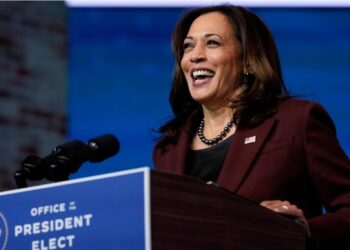 Kamala Harris logra recaudar más de 81 millones de dólares en 24 horas