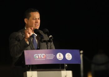 Iluminación escénica y rehabilitación integral del monumento a Cristo Rey en Guanajuato