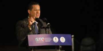Iluminación escénica y rehabilitación integral del monumento a Cristo Rey en Guanajuato