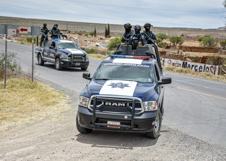 Muere un policía estatal y un agresor, en la balacera en Villa García, Zacatecas