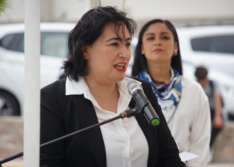 Los jóvenes necesitan que el docente los escuche, acompañe y entienda: Colín Mercado