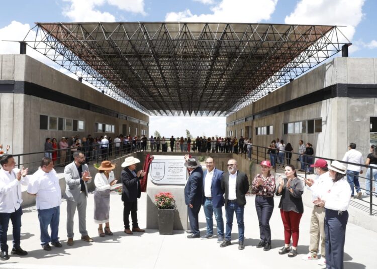 Mi gobierno ha invertido 300 MDP en instalaciones de la UAZ: David Monreal