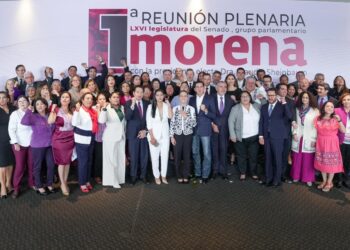 Dos Senadores electos del PRD se unen a Morena; les falta uno para mayoría calificada