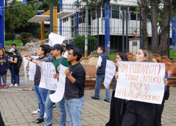 La reforma judicial confronta a dos bandos de estudiantes de Derecho de la UAZ