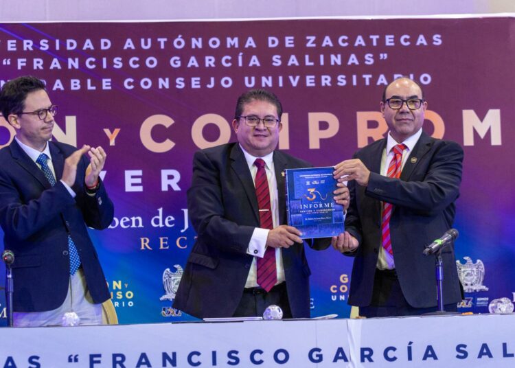 El Informe del rector de la UAZ fue una despedida; exhorta a los aspirantes anteponer lo colectivo sobre lo particular