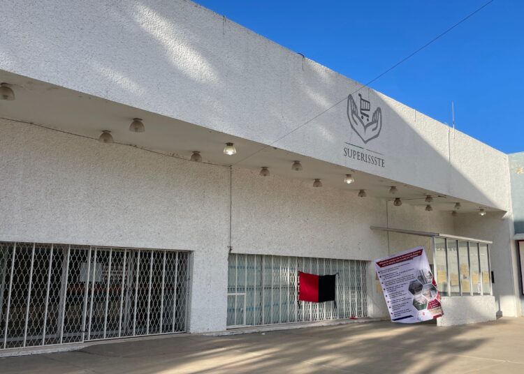 Impiden entrega recepción de inmueble del Spauaz; disidentes toman instalaciones