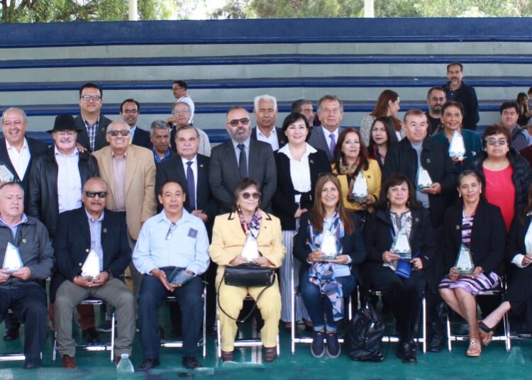 Reconoce Prepa UAZ a maestros jubilados y su aportación a la transformación de su entorno