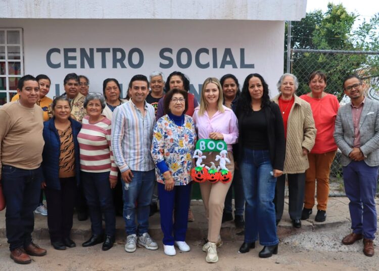 Karla Estrada, presidenta del DIF Zacatecas, atiende necesidades de los centros sociales