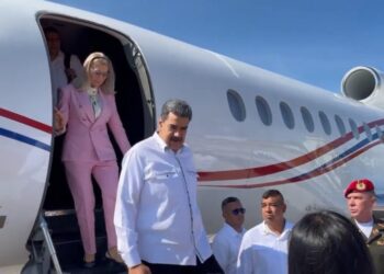 Confisca EU avión oficial de Nicolás Maduro