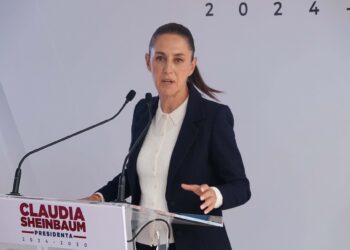 Claudia Sheinbaum confirma que va a vivir en Palacio Nacional