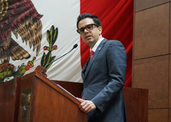 Nadie dio la orden de violentar y reprimir a mujeres el 8M, dice el secretario de Gobierno