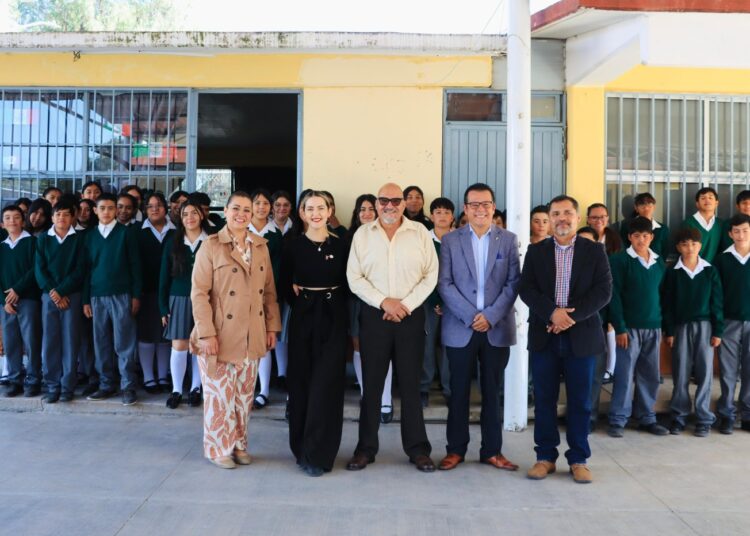 En marcha el programa de desayunos calientes en telesecundaria de Machines