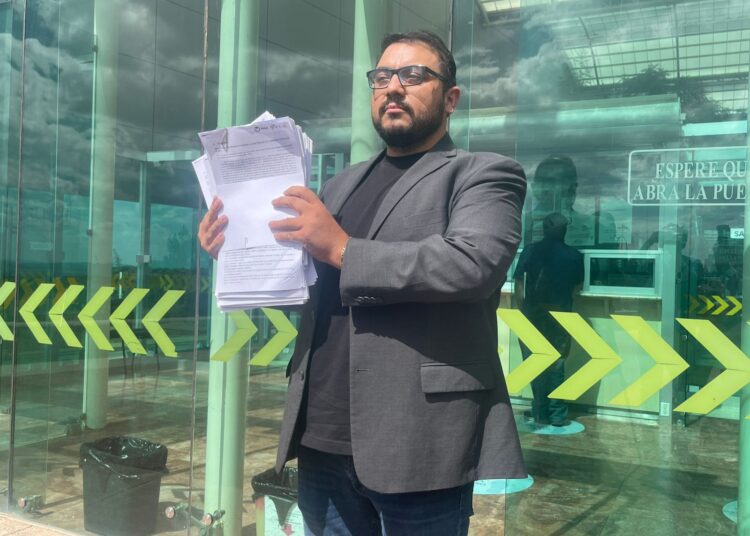 Denuncia penal contra 12 empresas proveedoras de gobierno por falsificación documental