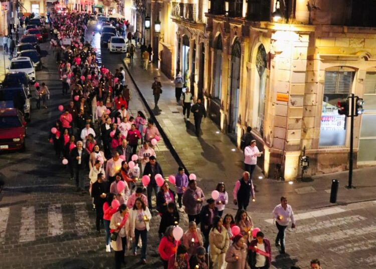 “Marcha Rosa” en concienciación sobre el cáncer de mama en Zacatecas