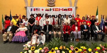 Con baile, gastronomía y tradiciones, Celebran el XXV Encuentro de Comunidades Extranjeras