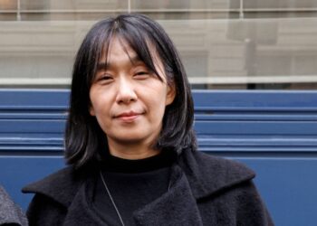 ¿Quién es Han Kang, la escritora surcoreana que ganó el Nobel de literatura 2024?