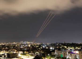 Tras ataque a Israel, Irán advierte a EU que no intervenga