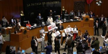 Se aprueba “Supremacía constitucional” en fast track en el Senado