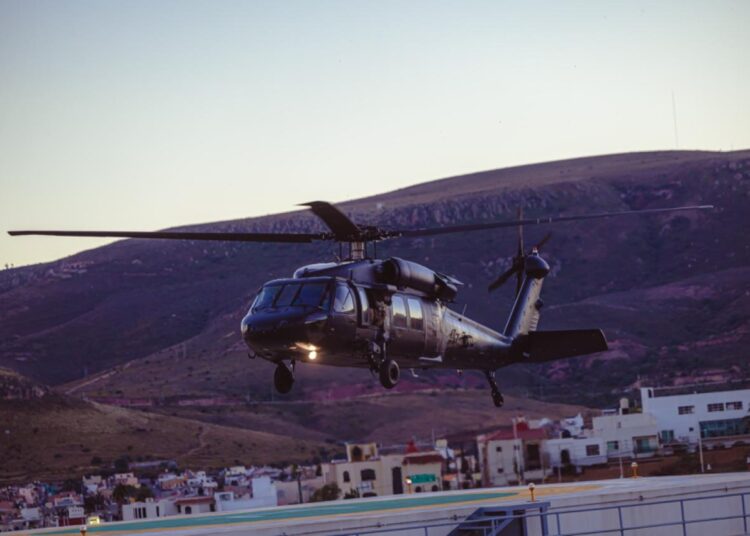 Aterrizó en Zacatecas el primer helicóptero artillado Black Hawk, para combatir a los cárteles