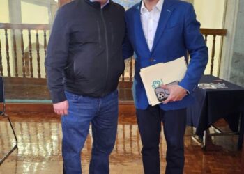 No regresaré hasta que tenga dinero para pagar quincena y aguinaldo, dice el rector de la UAZ