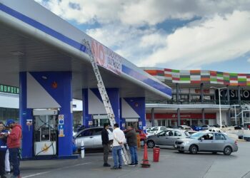 Obras Públicas intentó iniciar construcción del segundo piso y comerciantes bloquearon bulevar