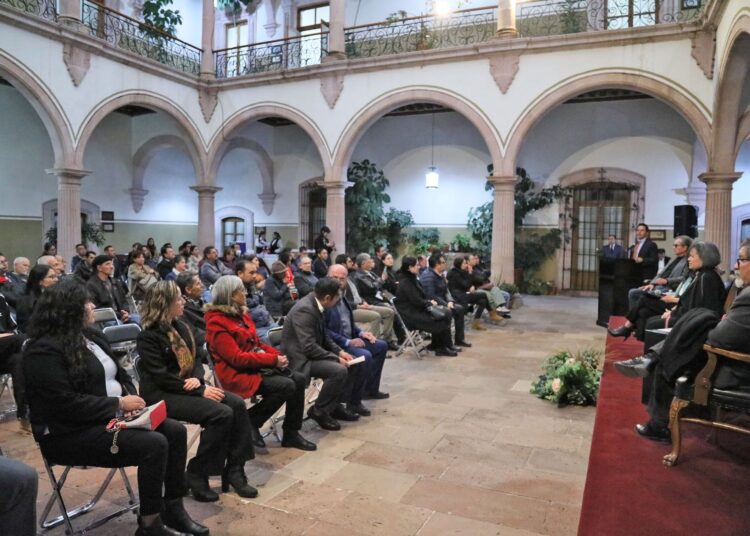 La doctora Mariana Terán presenta el libro “Es Momento de Constituirnos: Zacatecas 1823 – 1825″