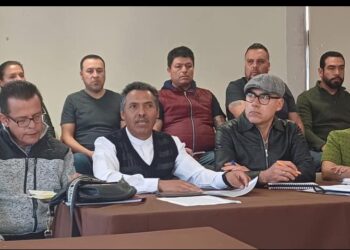 Se mantiene el paro en escuelas y toma de edificios públicos: SNTE