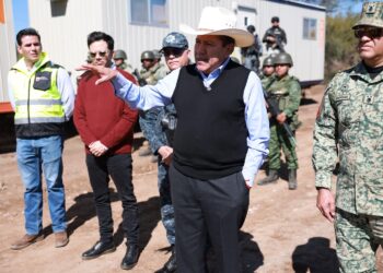 Código político: Gobierno sin rumbo ni liderazgo