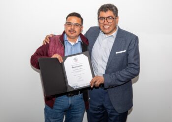 Alcalde de Sain Alto recibe reconocimiento por su trabajo en el Senado