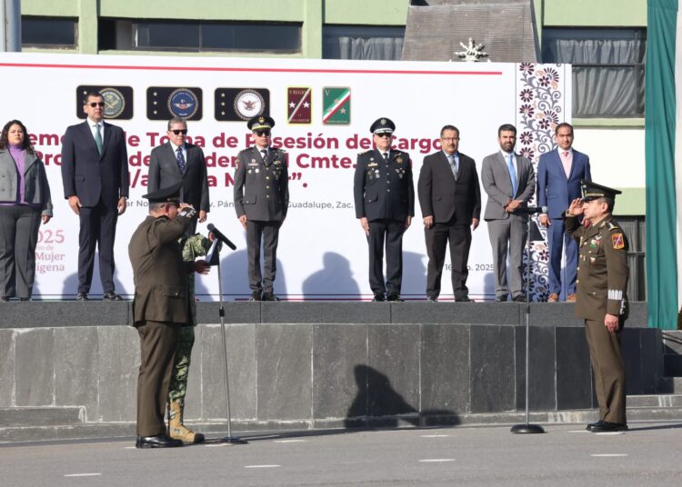 Rinde protesta el General de Brigada de Estado Mayor, Isaac Bravo López, de la XI zona miliar