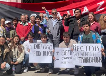 Estudiantes exhortan al rector a reactivar el diálogo con SPAUAZ para terminar la huelga