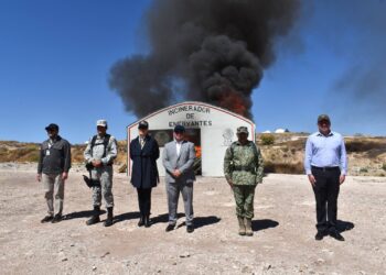 Incineran objetos asegurados por ilícitos en el Batallón de Fresnillo