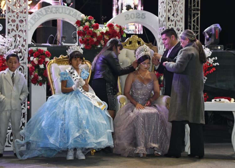 Con la coronación de Dulce I iniciaron las festividades patronales en Cieneguitas