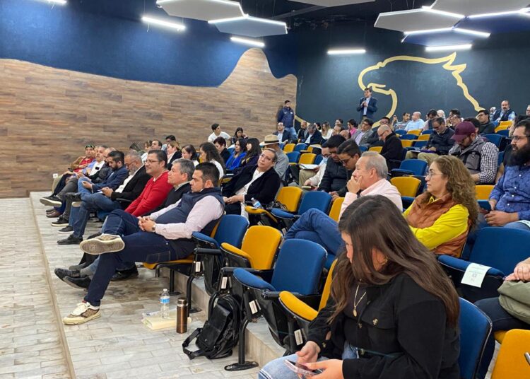Piden a Consejo Universitario investigar irregularidades financieras en Derecho UAZ