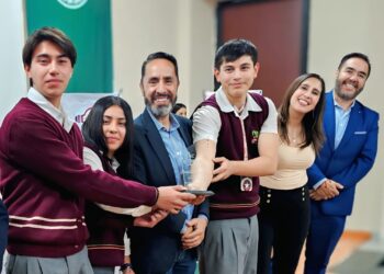 Estudiantes del Cecytez triunfan en  concurso estatal de creatividad e Innovación tecnológica