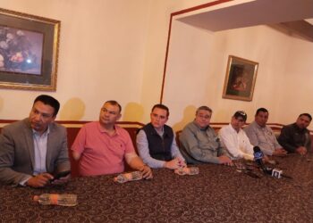 Líder minero pide a diputados acelerar desincorporación de terreno para construir hospital IMSS