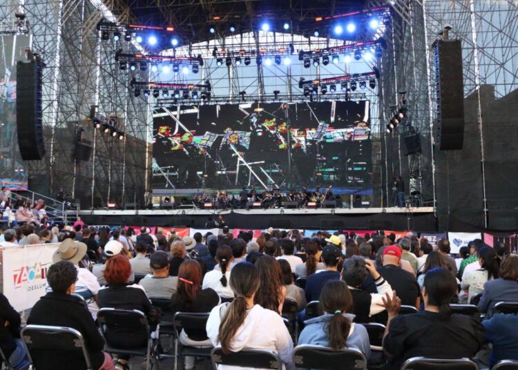 Guardia Nacional presenta concierto con mariachi y Orquesta Sinfónica de Alientos