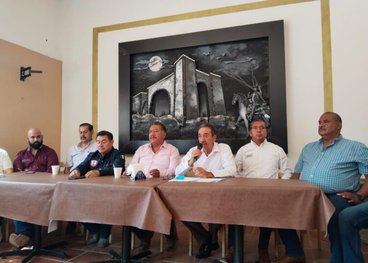 Transportistas denuncian exclusión y falsas acusaciones de robo de minera Frisco