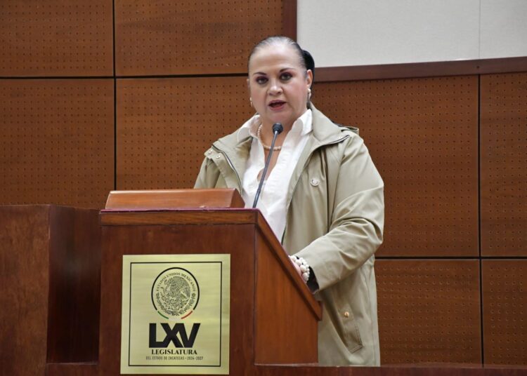 Reiteran en el congreso, exigencia para que gobierno retire maquinaria del bulevar