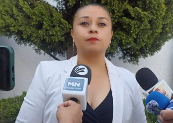 Jenny González reconoce el triunfo de Ángel Román, en la votación de rectoría UAZ