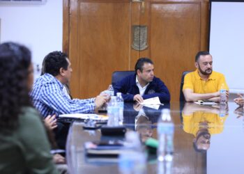 Se reune Miguel Varela con líderes empresariales para apoyar la reactivación económica