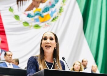 Propone Noemí Luna que se aplique a rector de la UAZ, la Ley 3 de 3