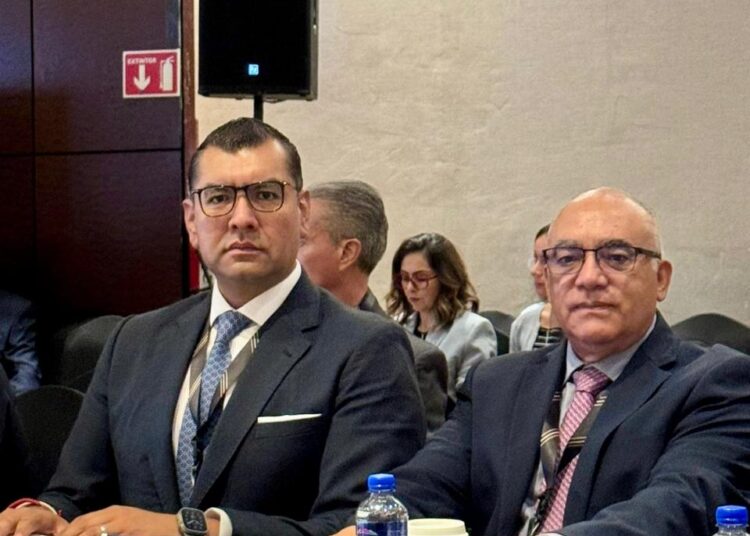 Participan Fiscal y Secretario de Seguridad en reunión para el combate de tráfico de armas