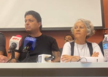 Sigue el paro magisterial y se afecta a 250 mil estudiantes; el culpable, es el gobierno, dicen